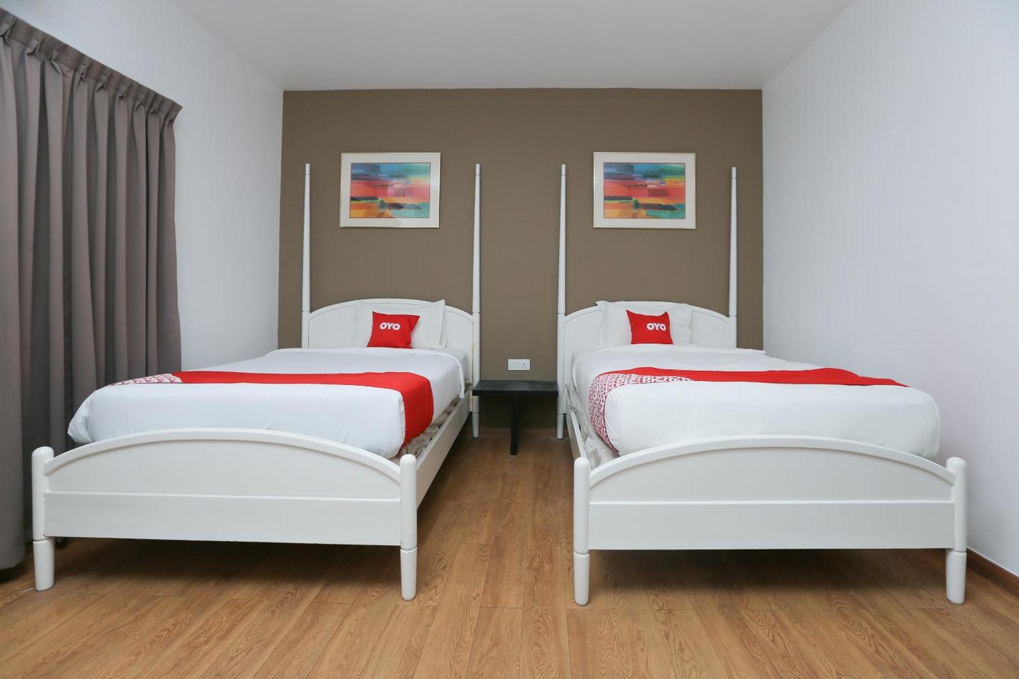 קוקופ Oyo 89915 East Mount Hotel מראה חיצוני תמונה