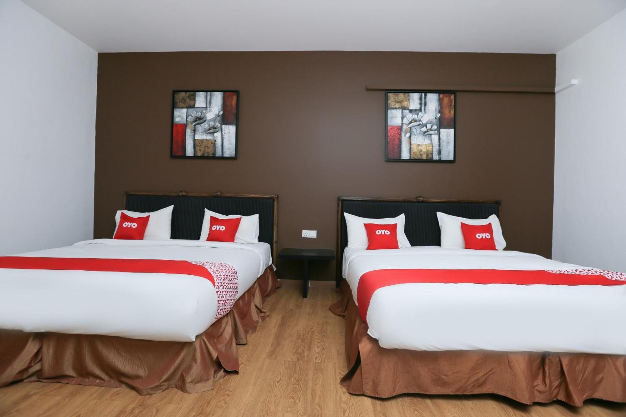 קוקופ Oyo 89915 East Mount Hotel מראה חיצוני תמונה